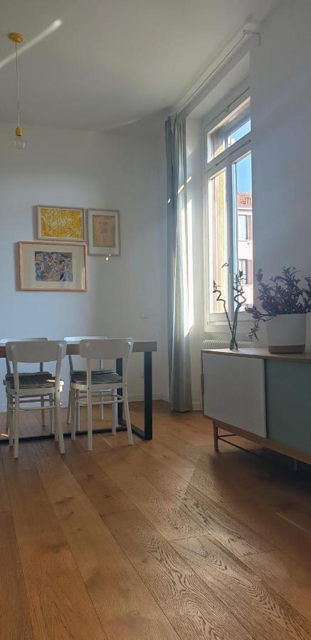 Milano Isola - Bright 2-Room Apartment With Balcony Buitenkant foto