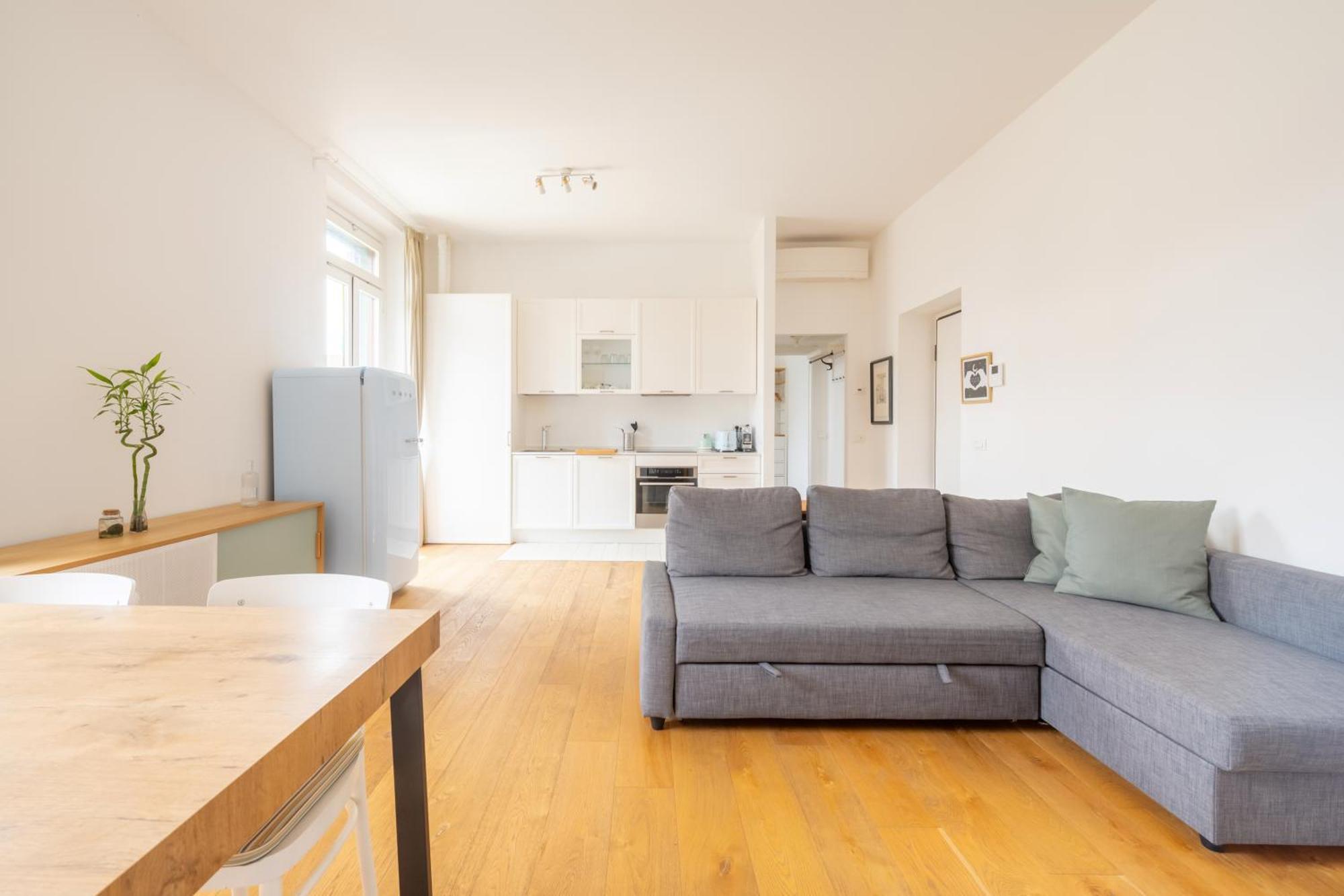Milano Isola - Bright 2-Room Apartment With Balcony Buitenkant foto