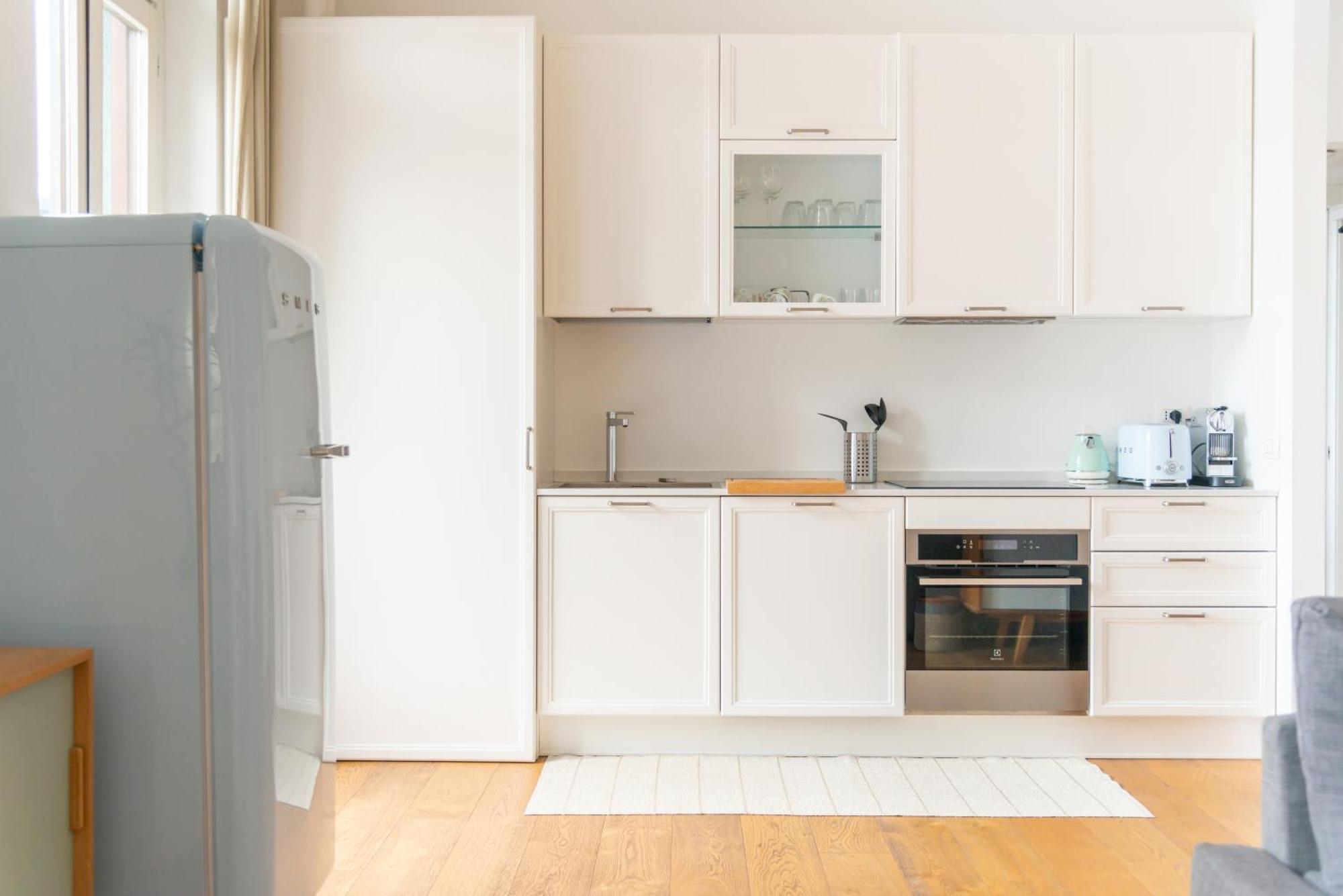 Milano Isola - Bright 2-Room Apartment With Balcony Buitenkant foto
