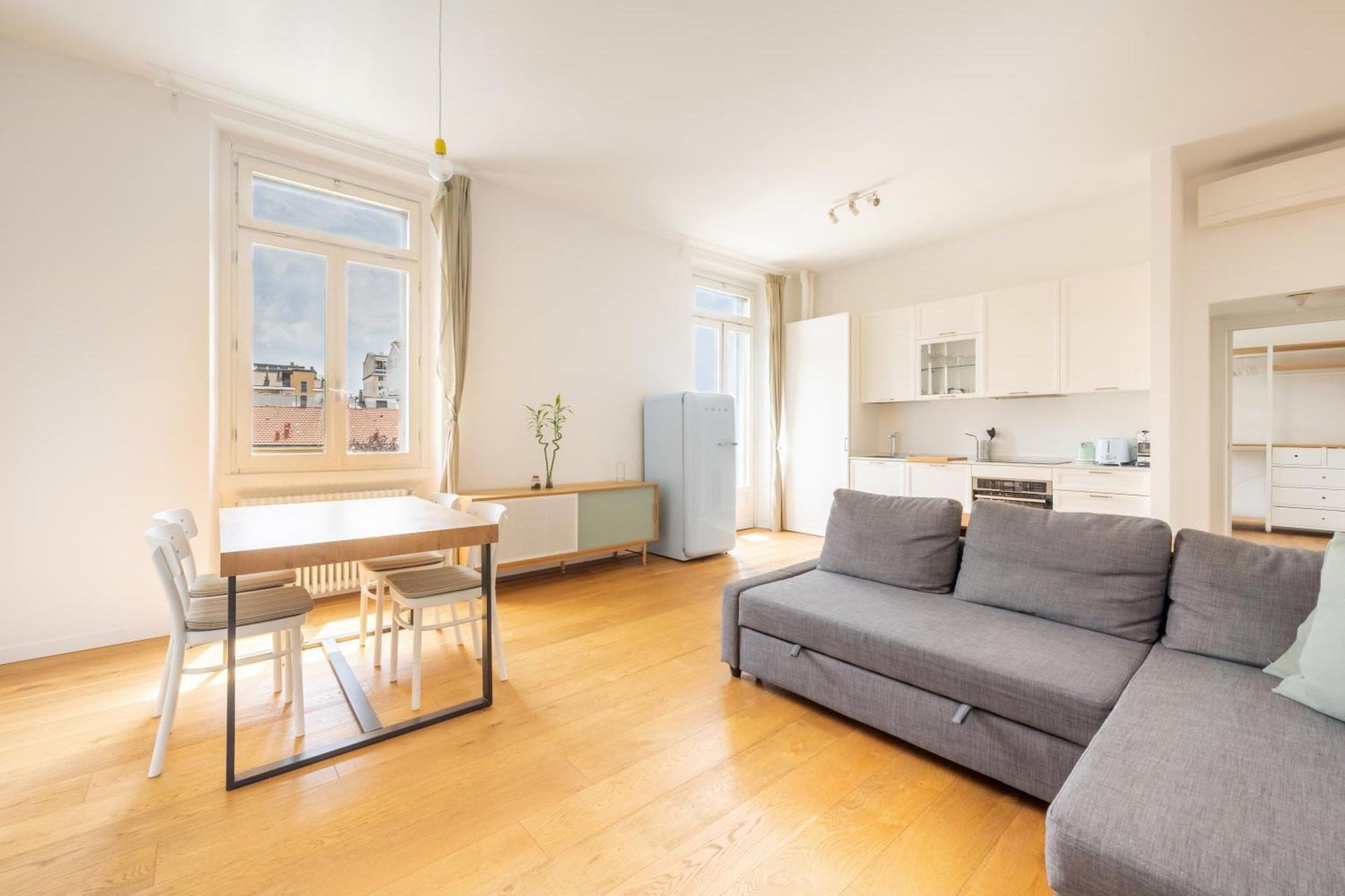 Milano Isola - Bright 2-Room Apartment With Balcony Buitenkant foto